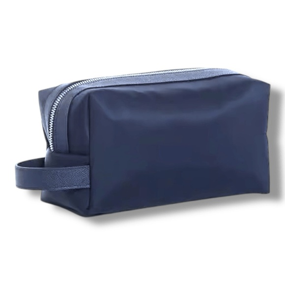 NWT The‎ Men's Store At Private label Mens Bag One Size Blue MSRP $130 - Picture 1 of 3
